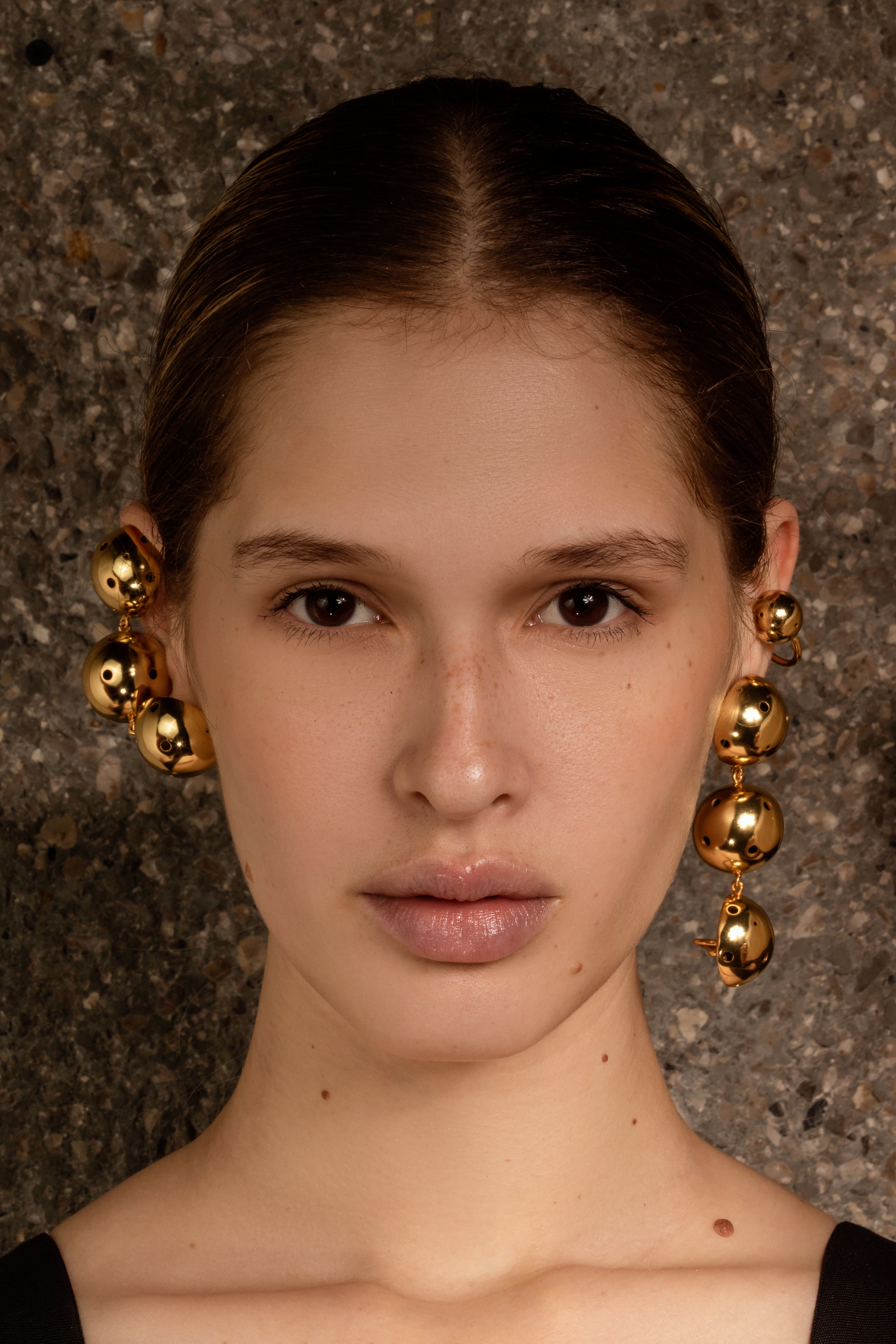 BIG CHAIN EARRING