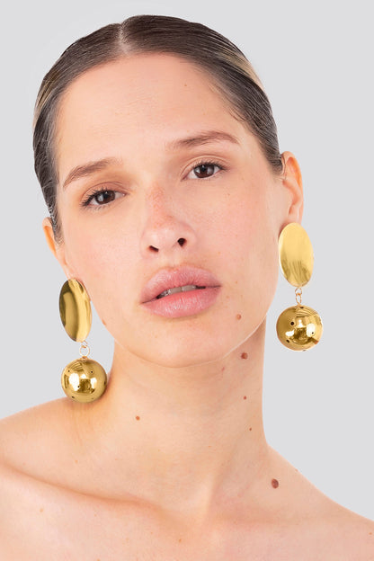 WONDER MEDIUM EARRINGS