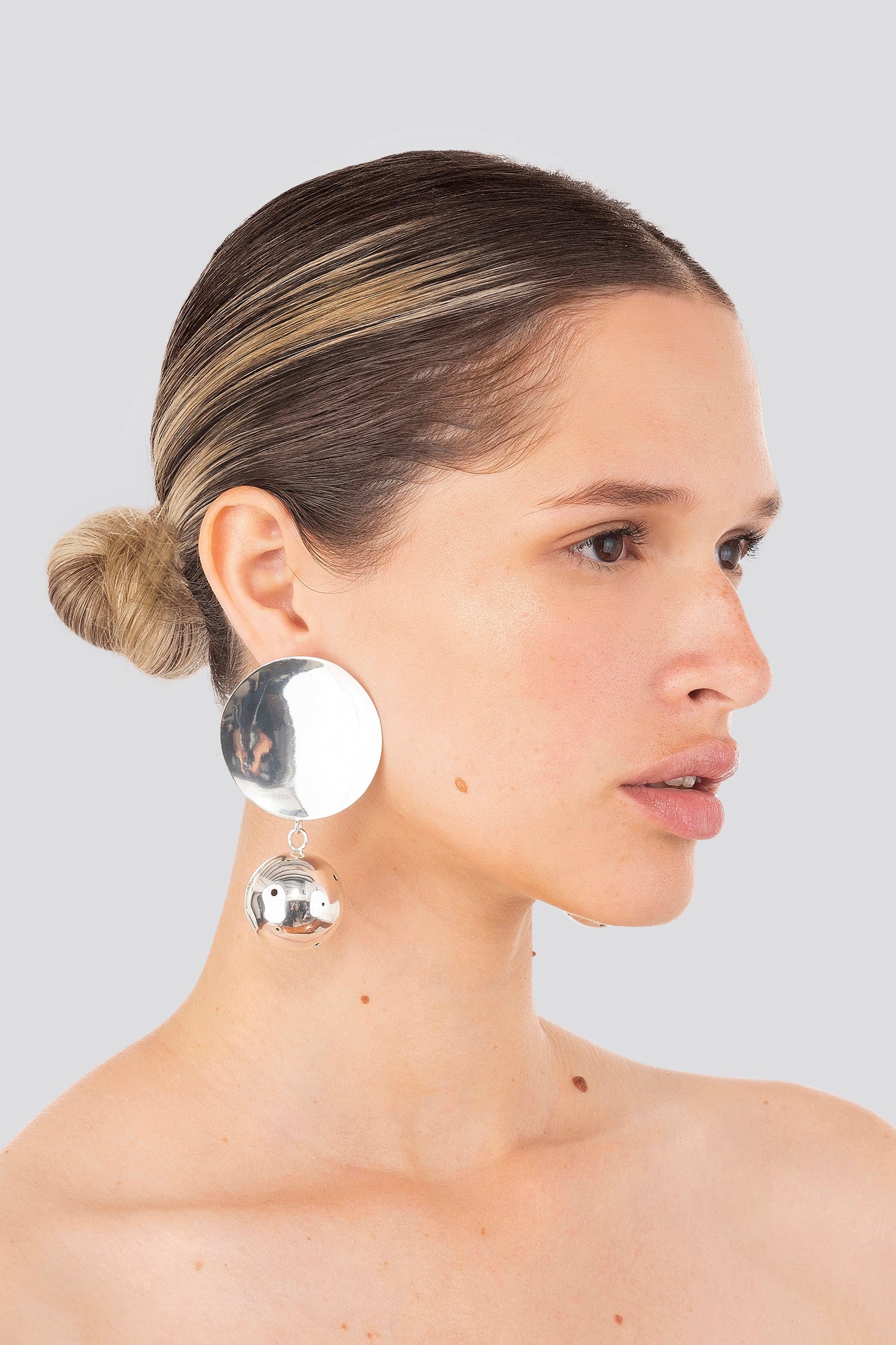 WONDER BIG EARRINGS