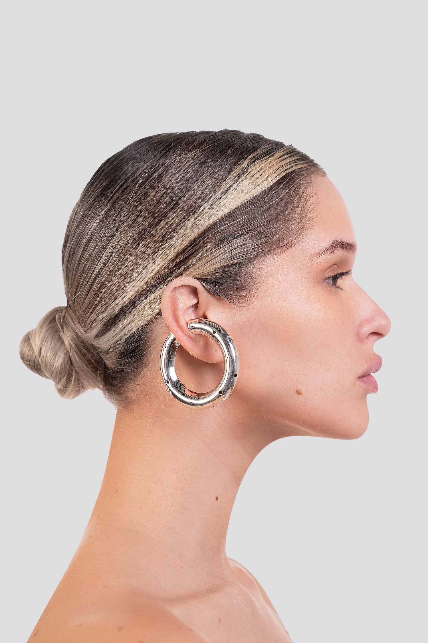 BOLDEST MOON  EAR CUFF SILVER