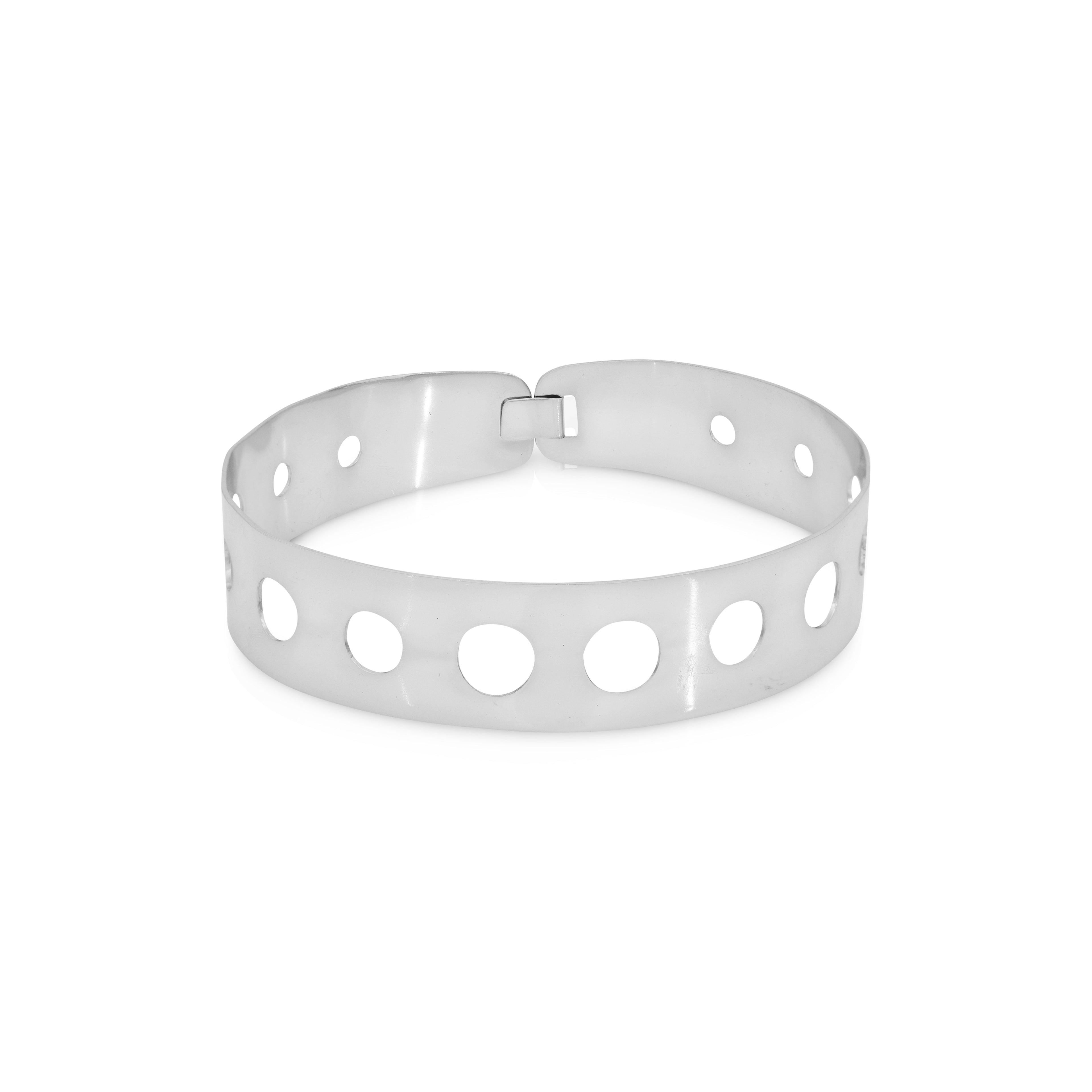 HOLES CHOKER