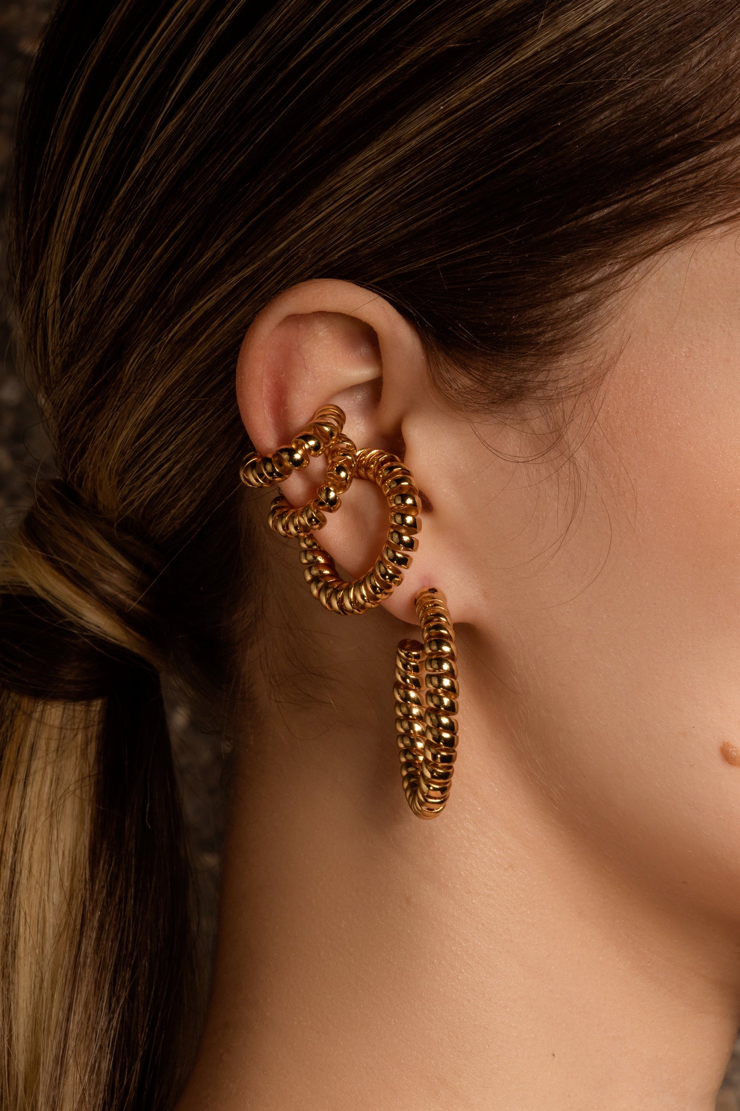 MEDIUM SPIRAL HOOPS