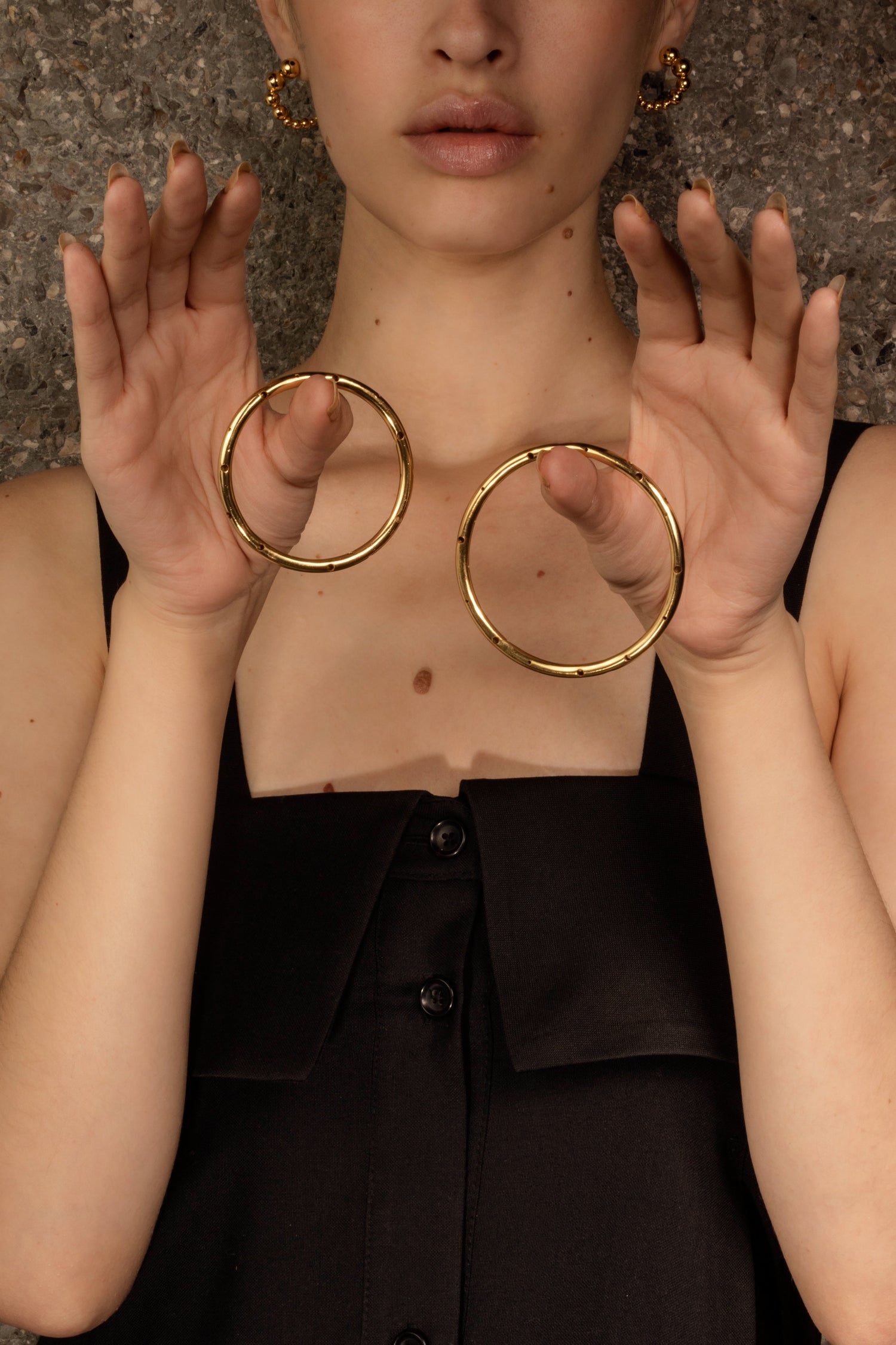 MEDIUM  SINGLE BANGLE