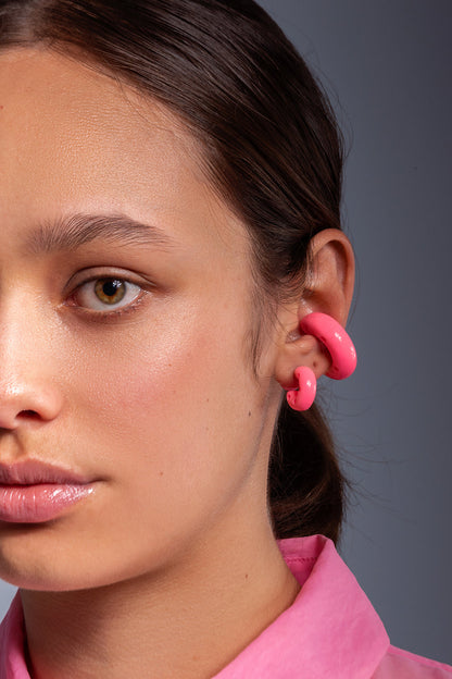 MEDIUM MOON EARCUFF PINK