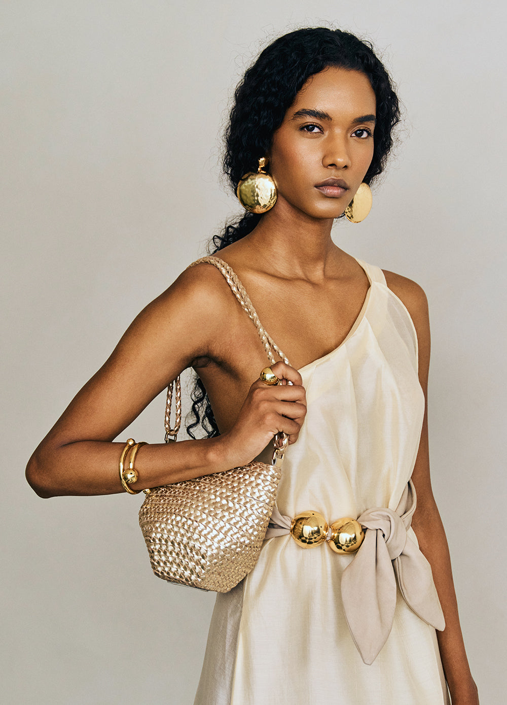 ARETES RADIANT - VÉLEZ x PM