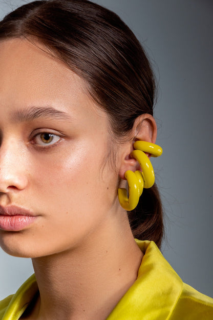 MEDIUM MOON EARCUFF YELLOW