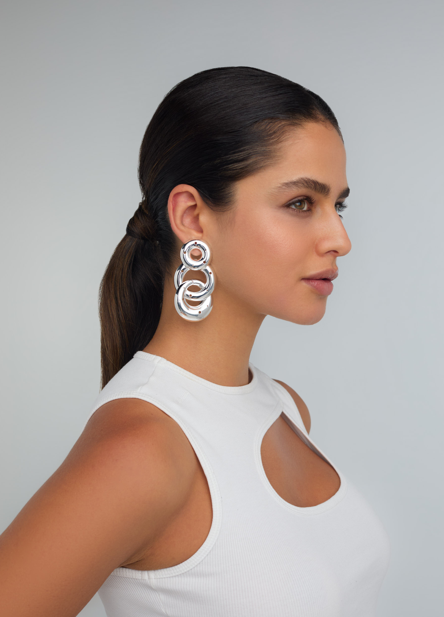 TRIPLE DONNA EARRING