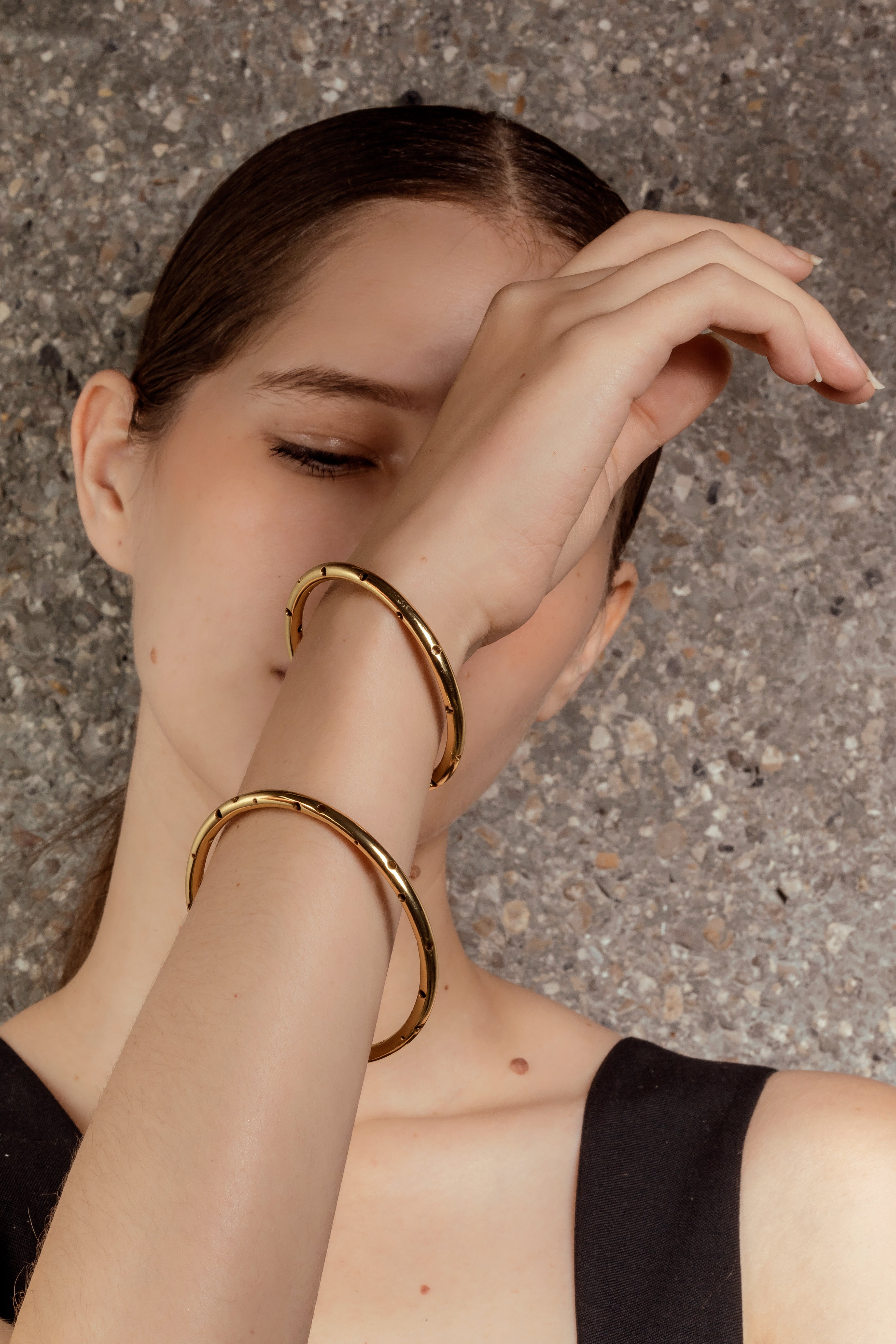 MEDIUM  SINGLE BANGLE